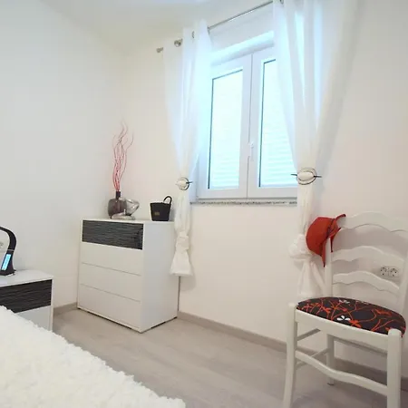 Apartment Acija *