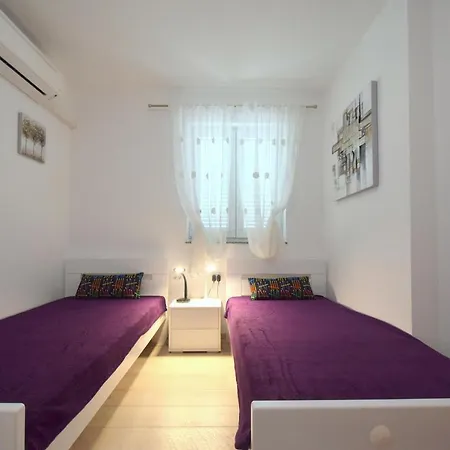 Apartment Acija *
