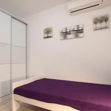 Acija Apartamento Malinska